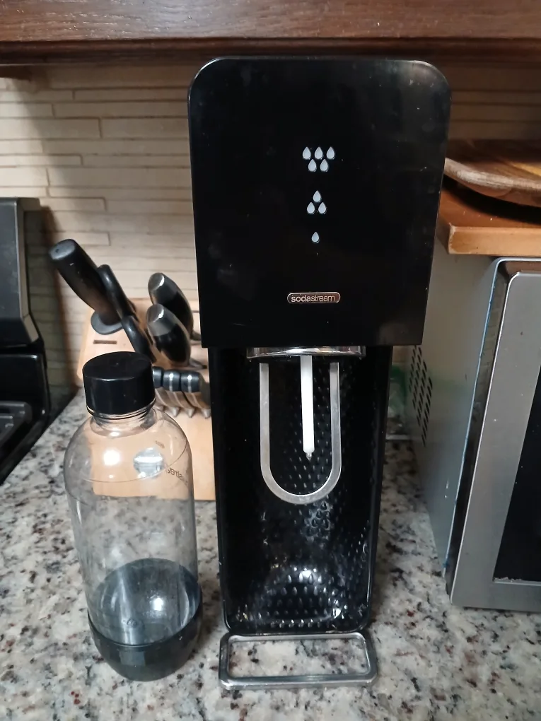 SodaStream Sparkling Water Maker 🥕 thumbnail