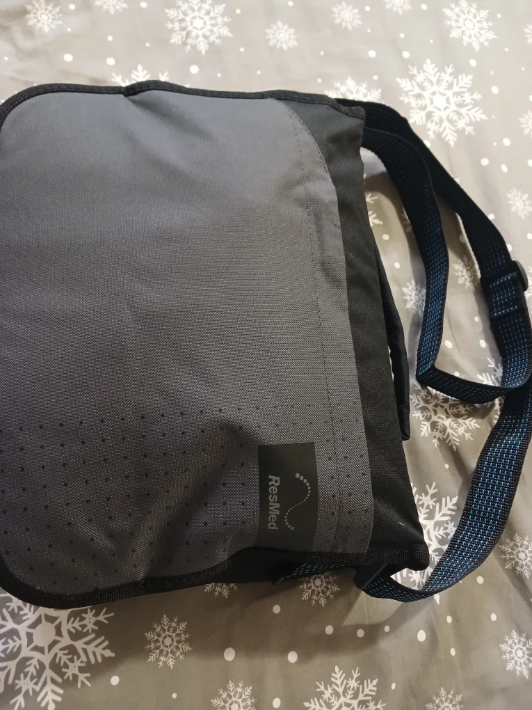 ResMed AirSense 10 CPAP Machine with Bag image indicator(2)