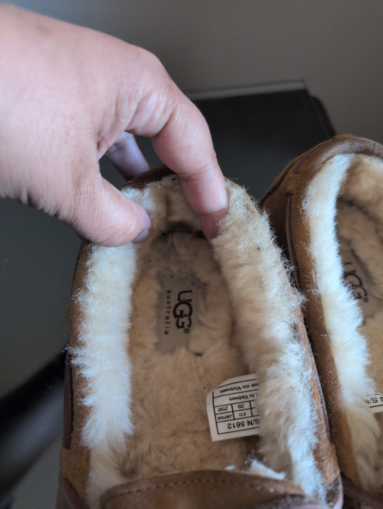 UGG Australia women's Dakota slipper - photo 2
