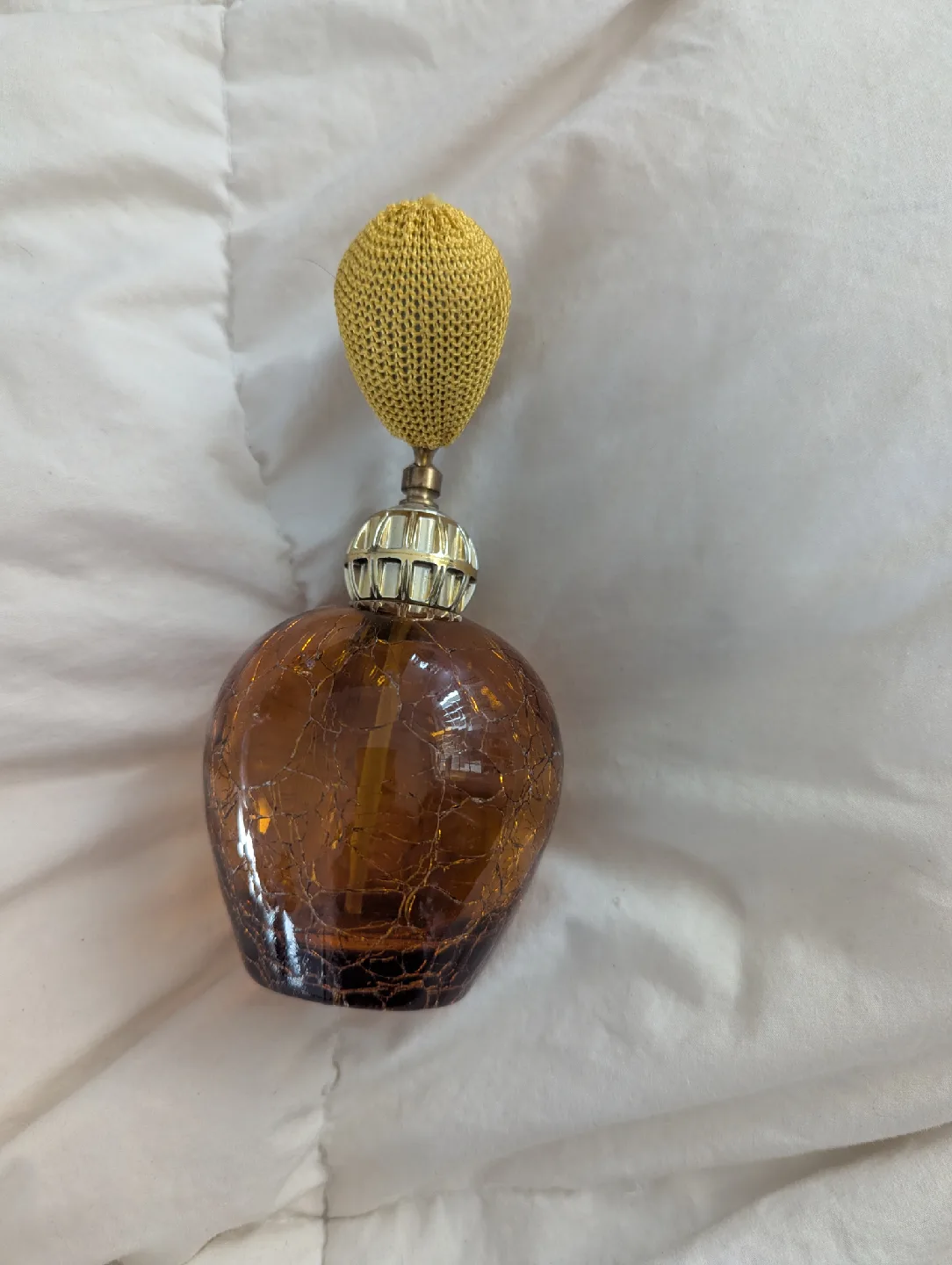 Vintage Brown Glass Perfume Bottle image indicator(2)
