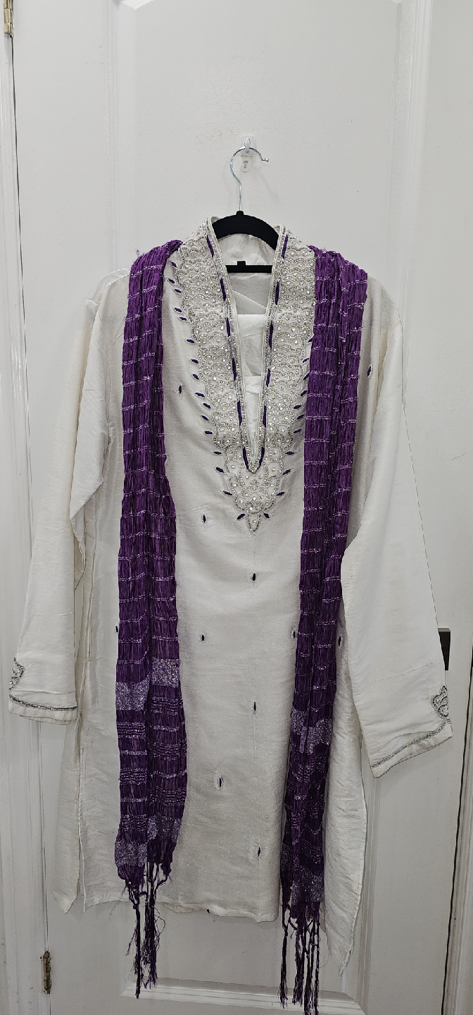 White & Purple Embellished Salwar Kameez - Size 40 🥕 - photo 2