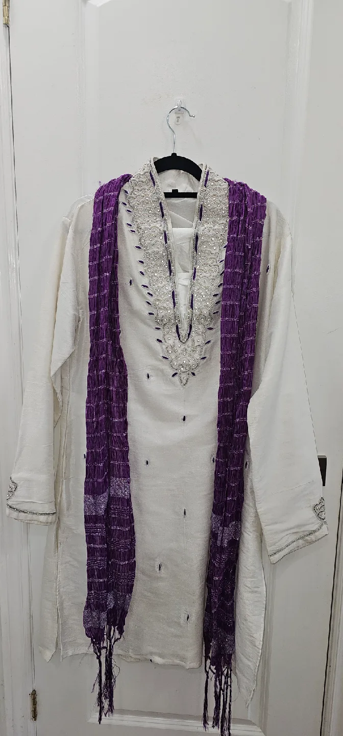 White & Purple Embellished Salwar Kameez - Size 40 🥕 image indicator(2)