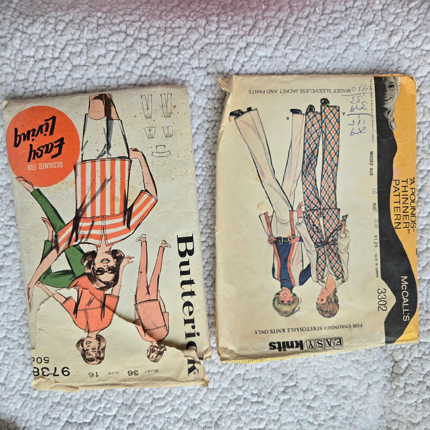 Vintage Sewing Patterns Bundle image indicator(2)