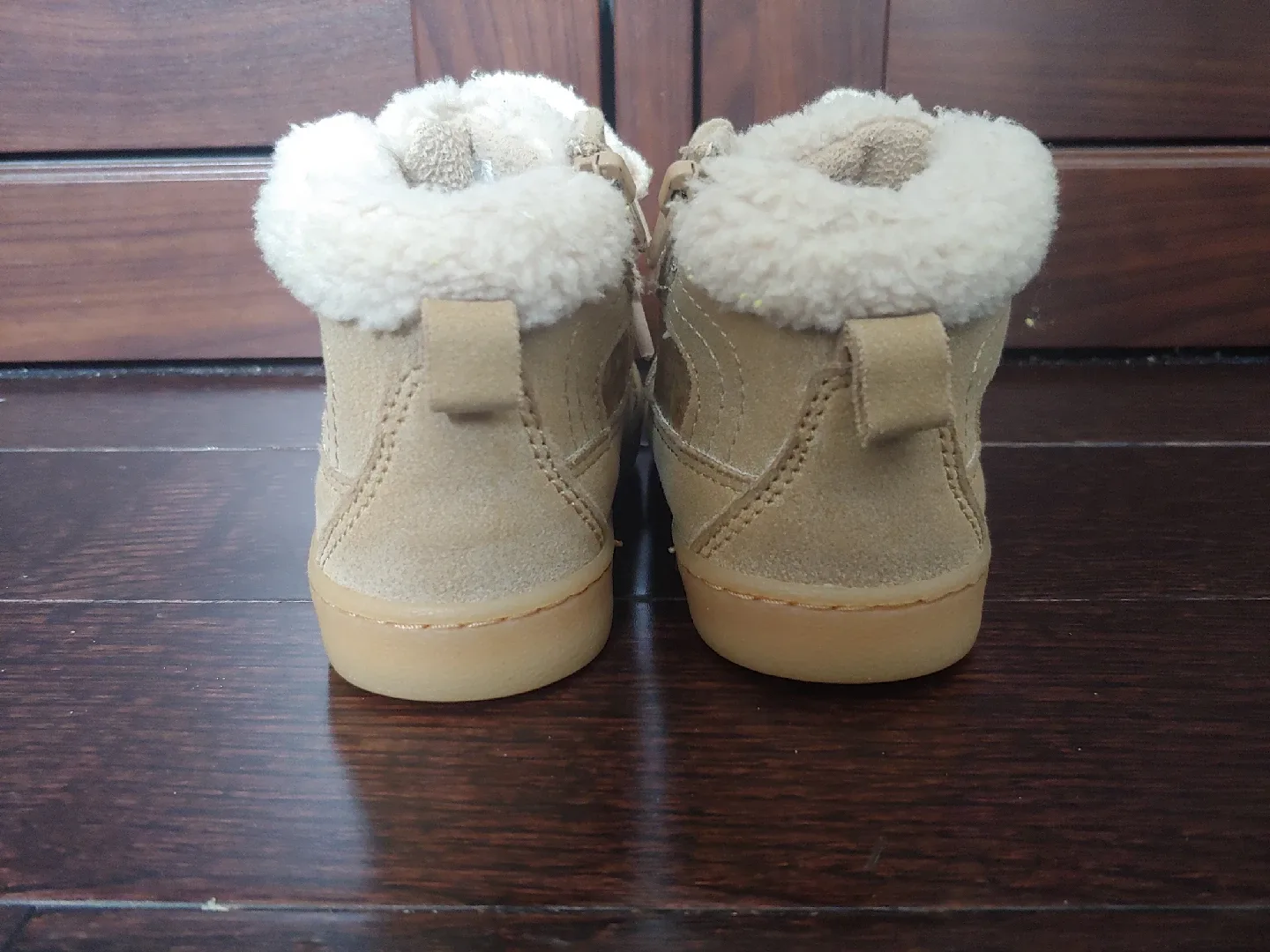 Zara Baby Faux Fur Lined Boots-5.5 US size image indicator(5)