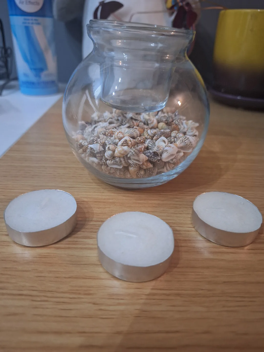 Glass Seashell Candle Holder 🐚 image indicator(2)