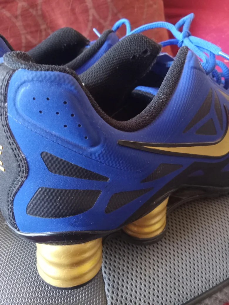 Nike Shox Running Shoes - Blue & Black image indicator(3)