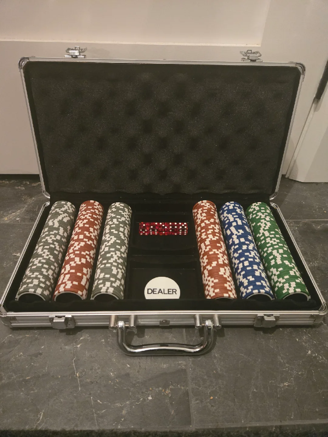 Poker Set with Case thumbnail