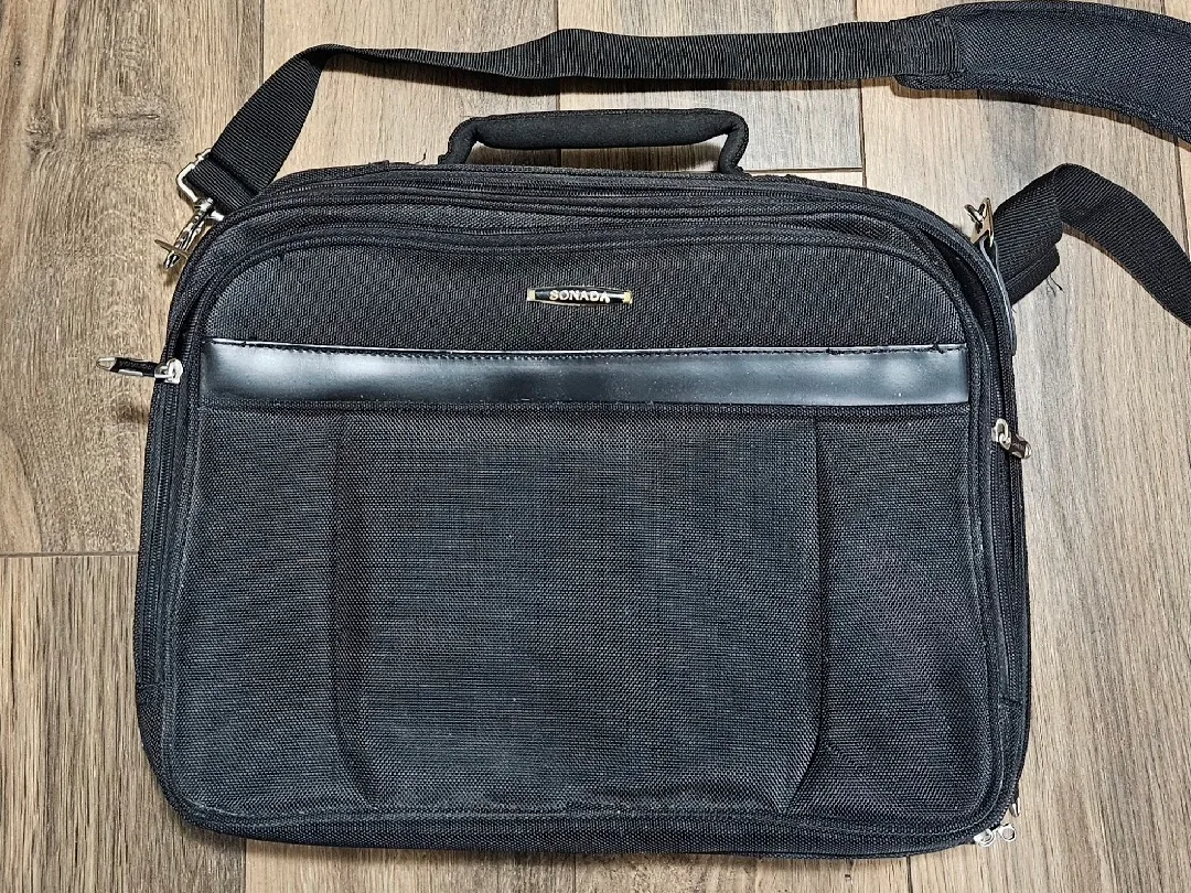 Laptop Carry Briefcase thumbnail