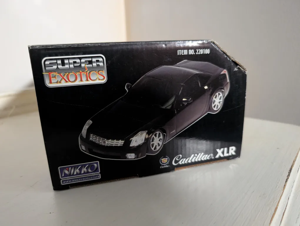 New Nikko Cadillac XLR Radio Control Car 🥕 image indicator(4)