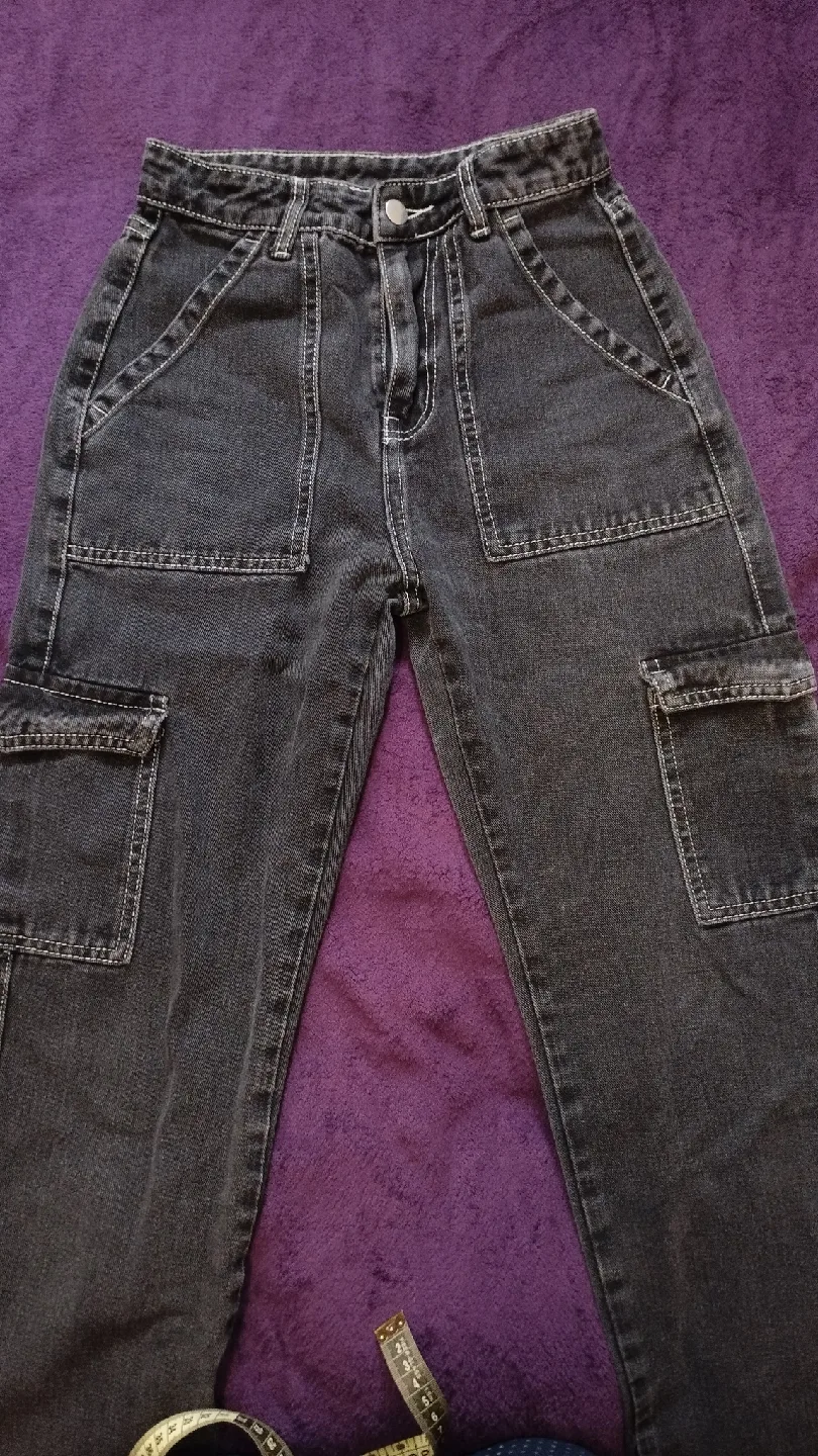 Grey Cargo Pants image indicator(4)