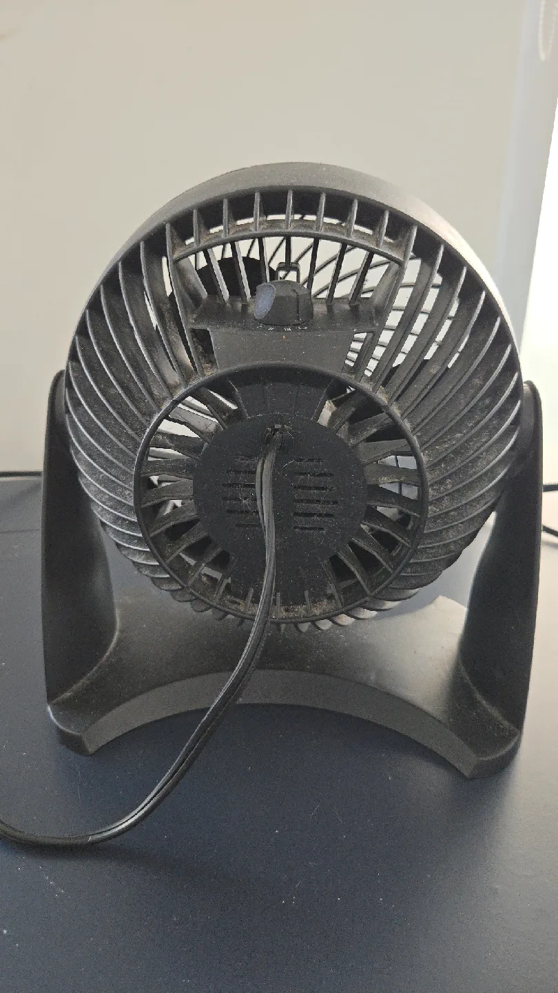 Honeywell Black Table Fan image indicator(2)