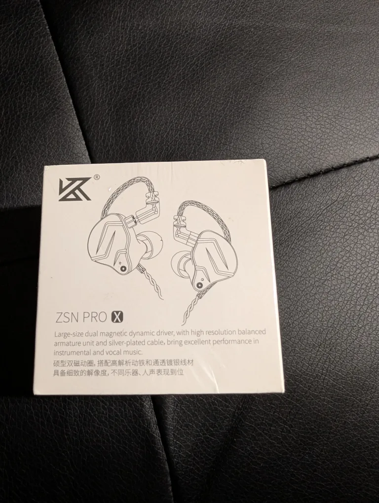 erjigo KZ ZSN PRO X Black Earphones thumbnail