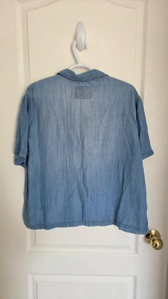 Lola River Denim Shirt - Size L - New with Tags! image indicator(4)