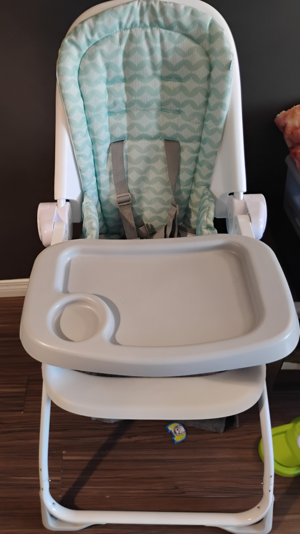 Barely used EEUC Foldable Highchair