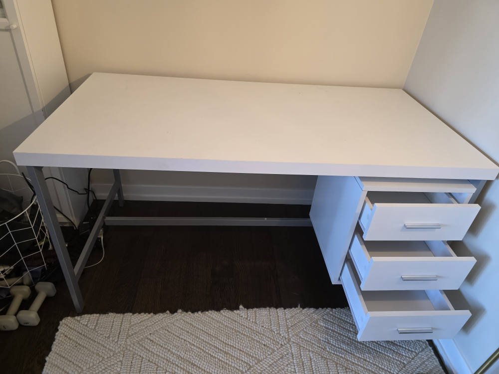 White Desk with Drawers - photo 2