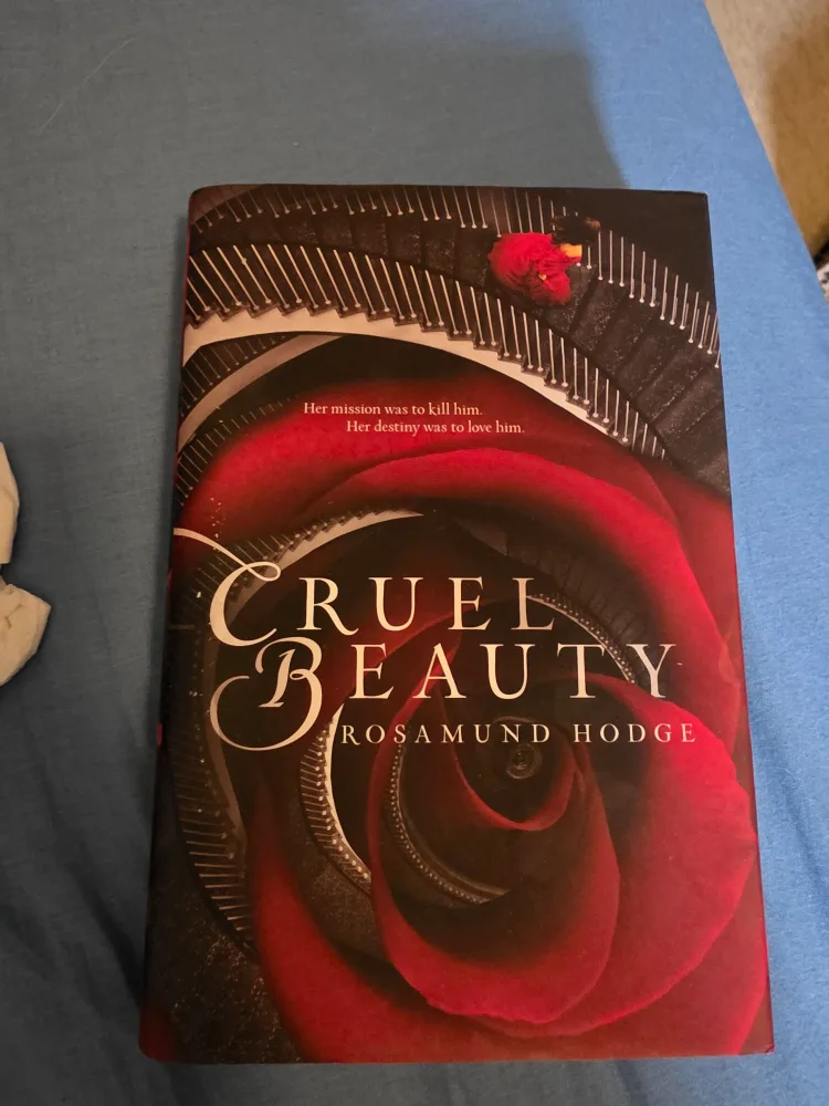 Cruel Beauty by Rosamund Hodge thumbnail