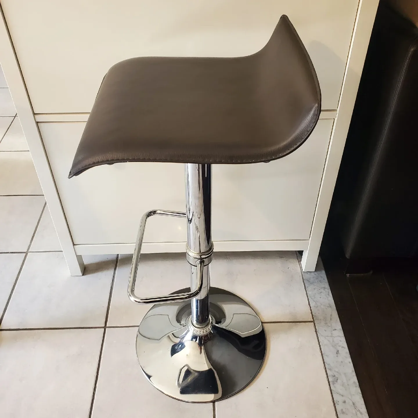 2x Bar Stools leather espresso dark chocolate color Adjustable image indicator(6)