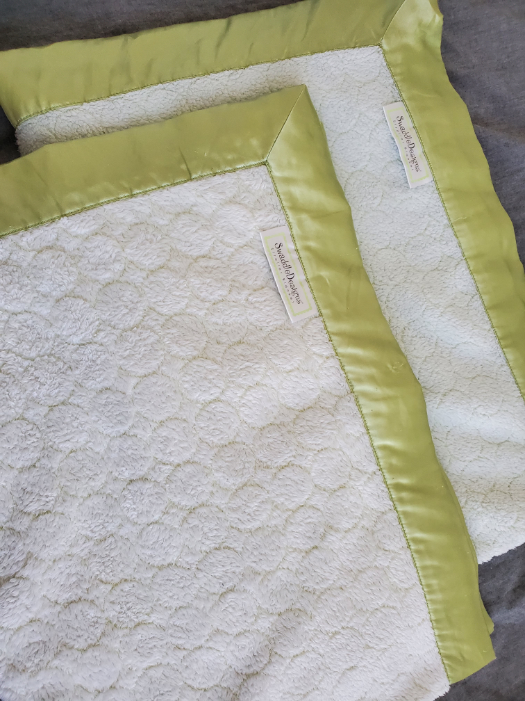 SwaddleDesigns Muslin Swaddle Blankets
