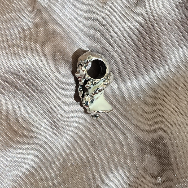 Disney 101 Dalmatians Cruella De Vil Charm - photo 3