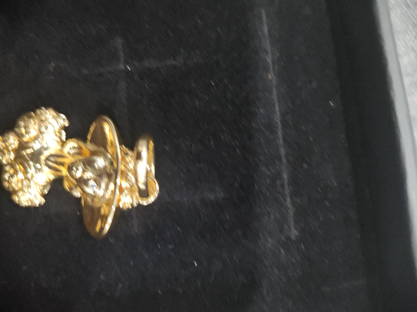 Vivienne Westwood Gold plated Pendant Necklace image indicator(2)