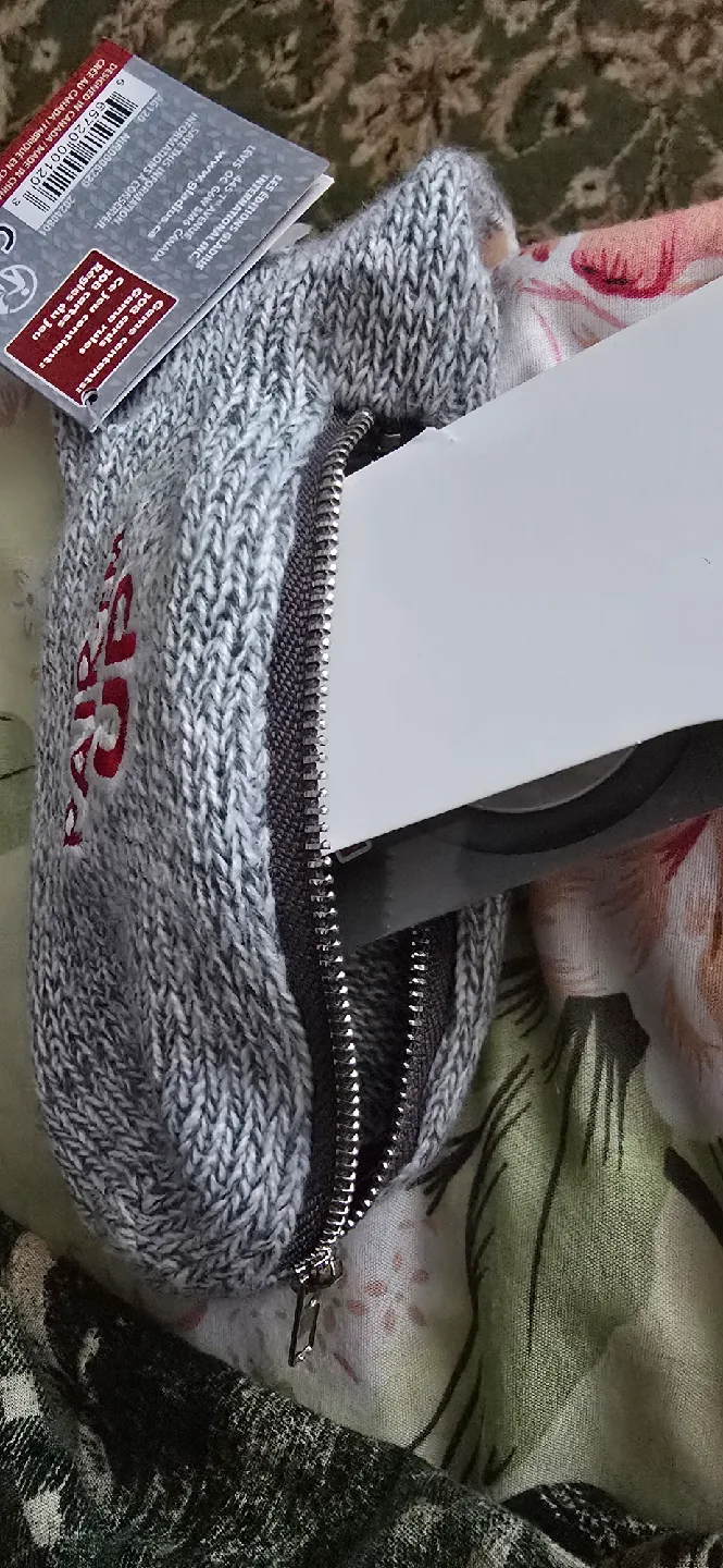 3 New Perds Pas Ta Paire Pair'em Up Card Game image indicator(4)