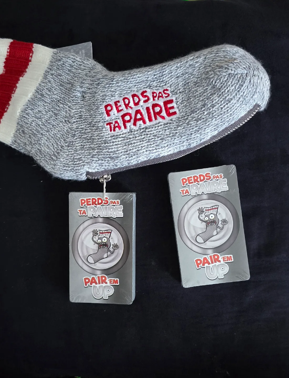 3 New Perds Pas Ta Paire Pair'em Up Card Game image indicator(7)