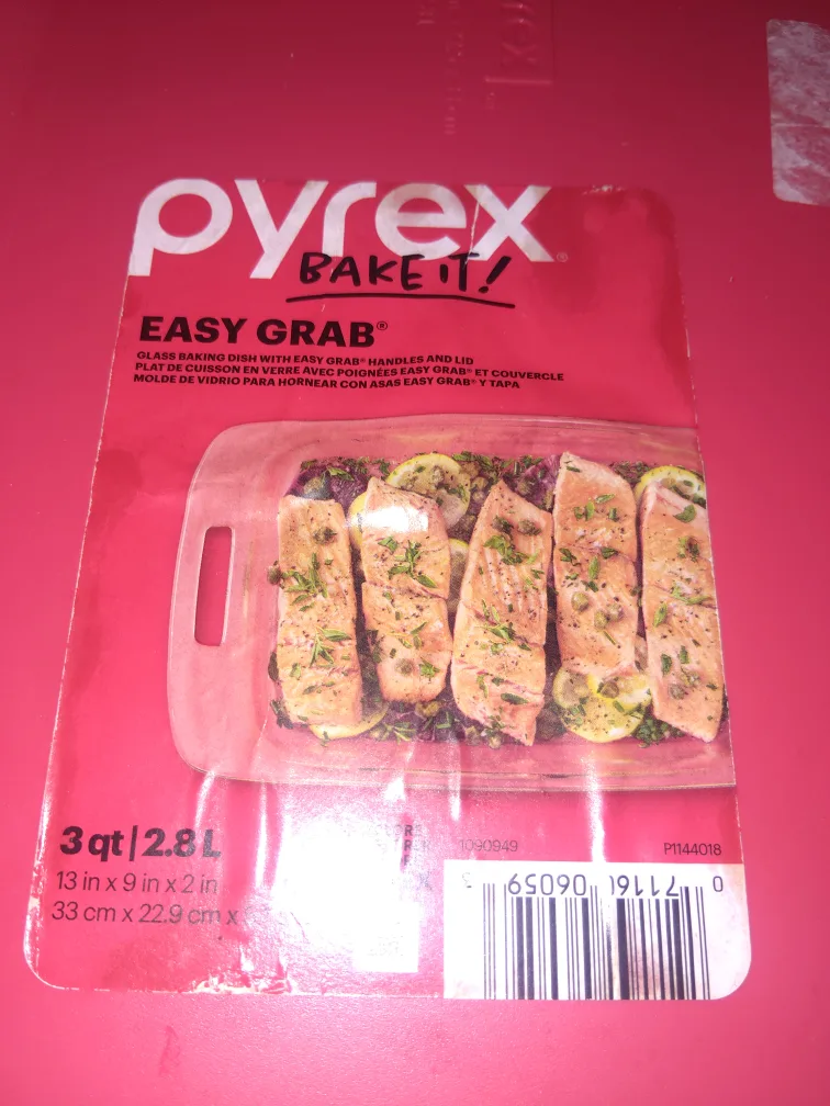 Assorted Glass Bowls & Pyrex Container image indicator(8)