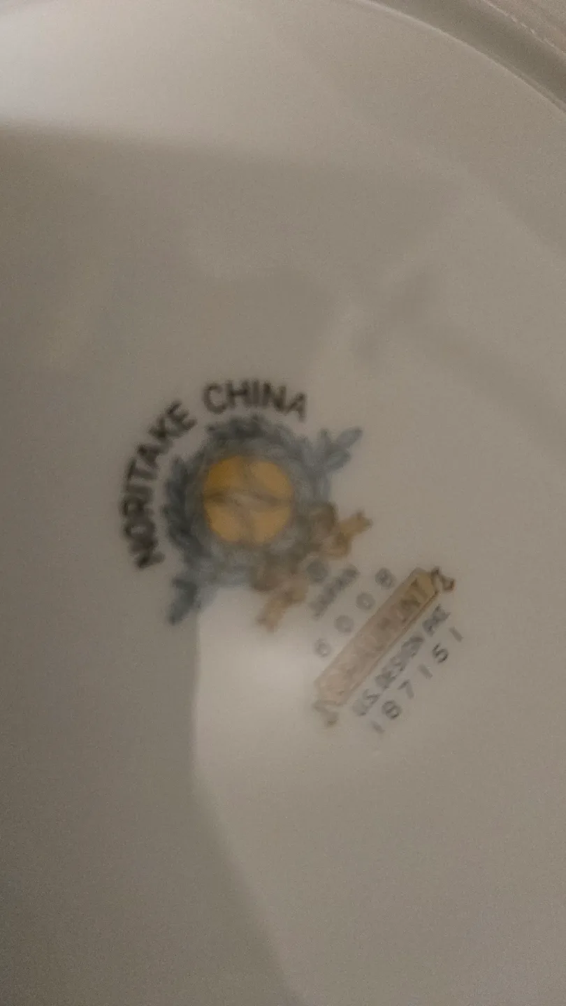 Noritake Chaumont China Set image indicator(2)