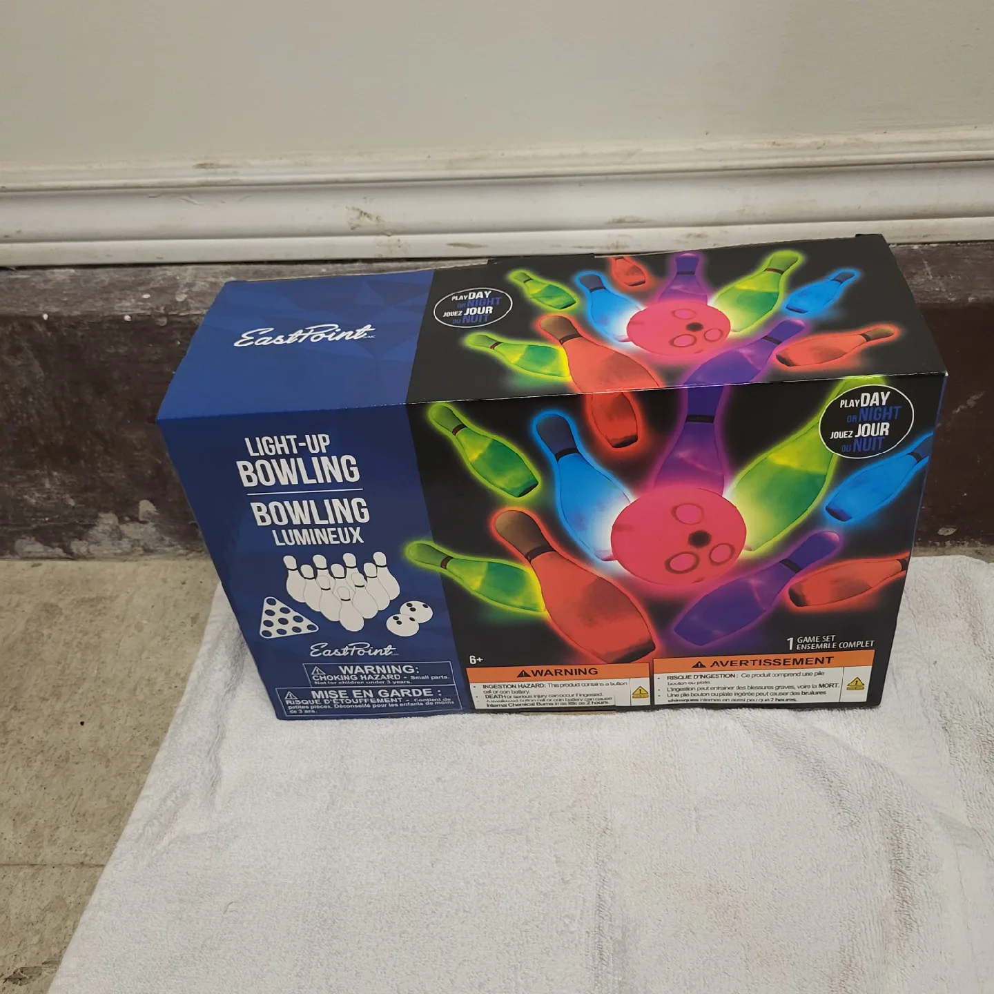EastPoint Light-Up Bowling Set - New in Box! thumbnail