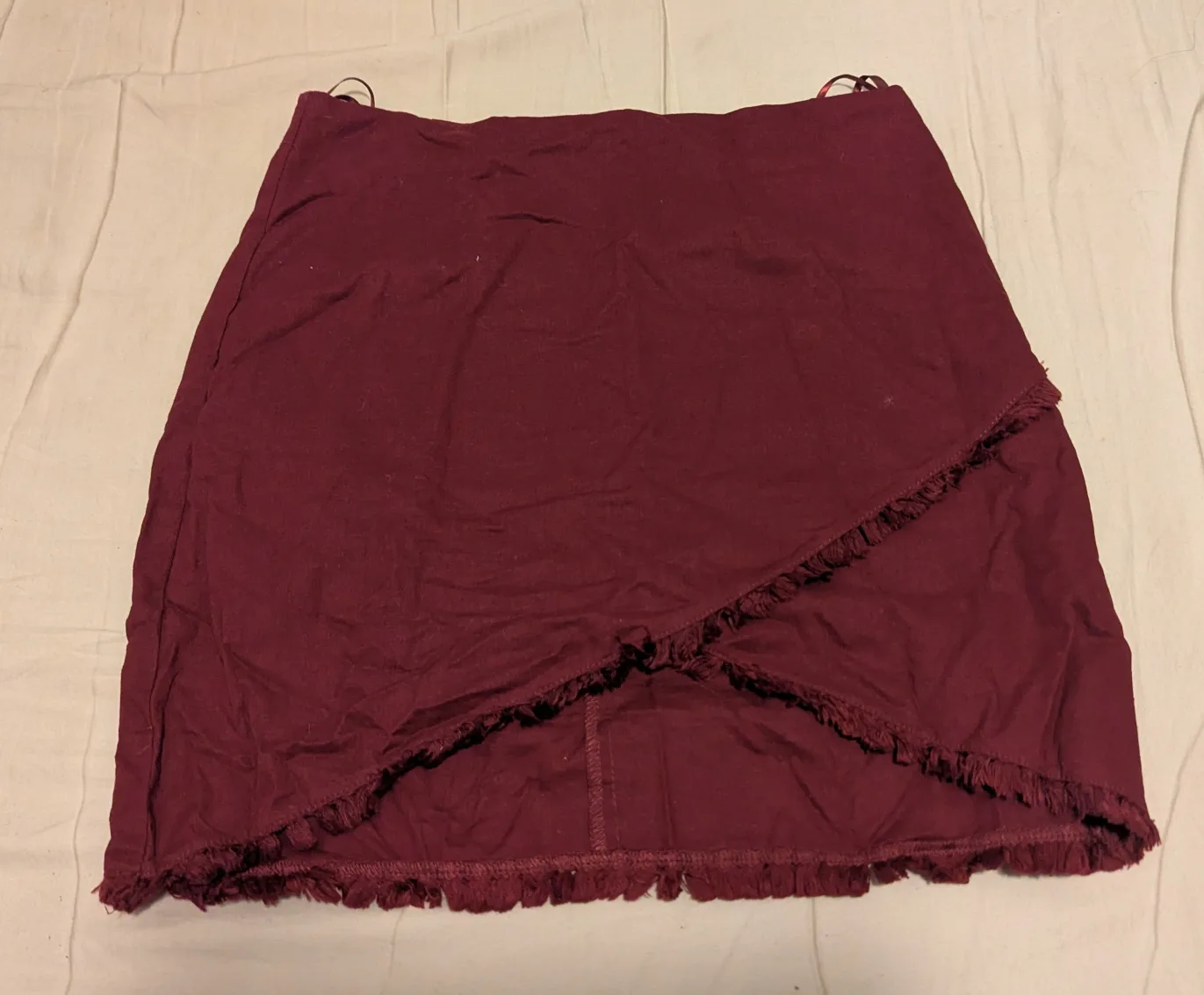 Skirt Set of 6 for $18 image indicator(4)