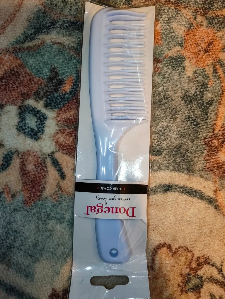 Donegal Hair Comb - New thumbnail