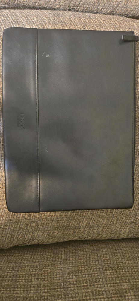 Hugo Boss Black Leather Portfolio