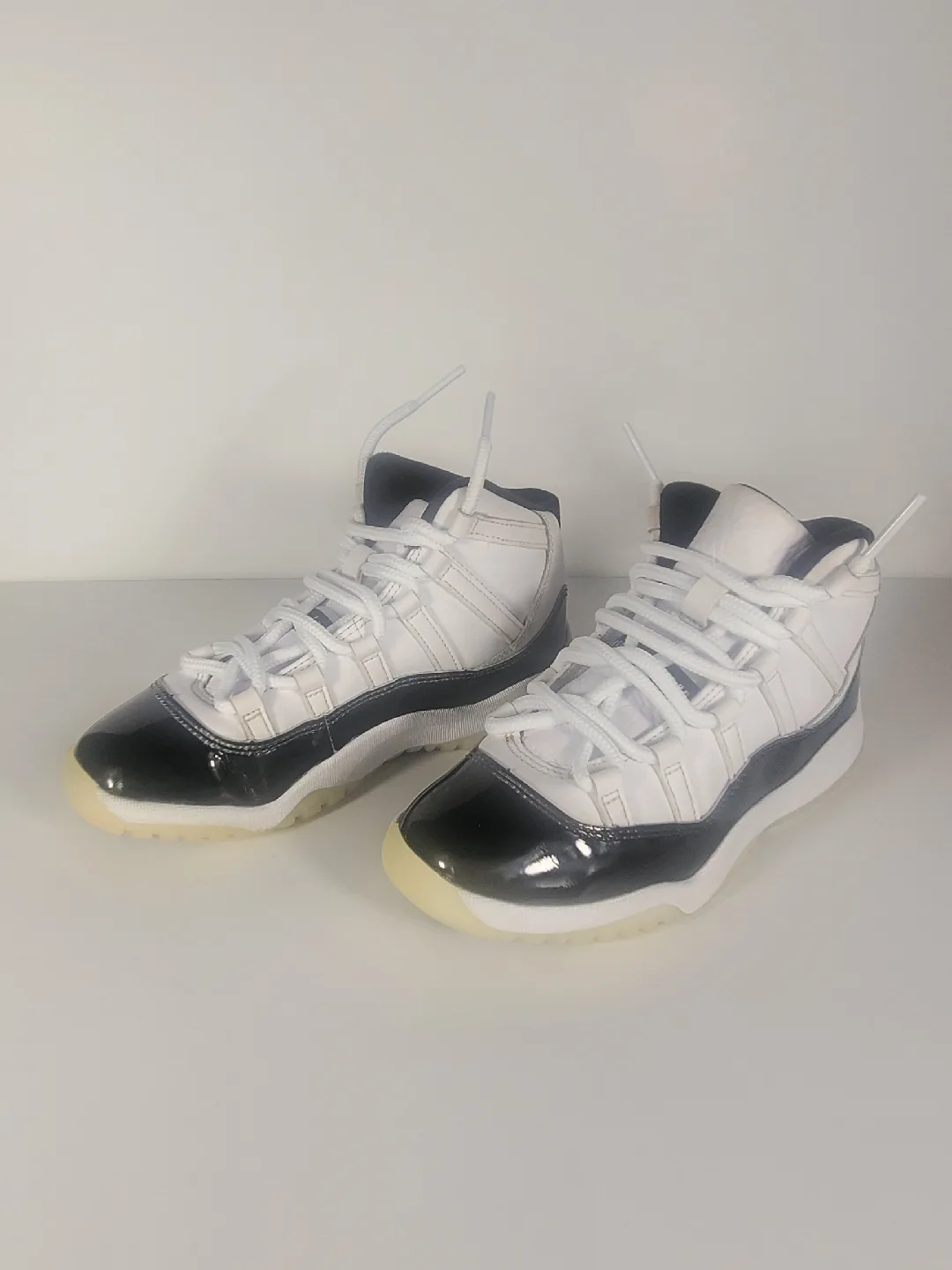 Kids Jordan 11 Retro DMP Gratitude PS 378039-170 Size 2.5Y image indicator(7)