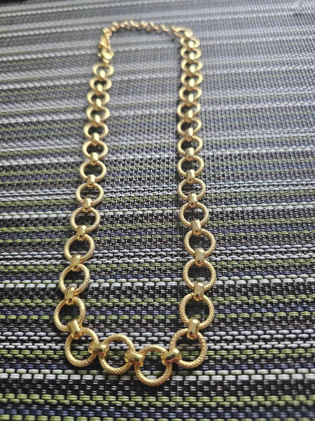 Gold Tone  Chain Necklace 18" thumbnail
