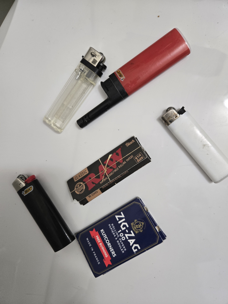 BIC Lighters & RAW/Zig-Zag Rolling Papers