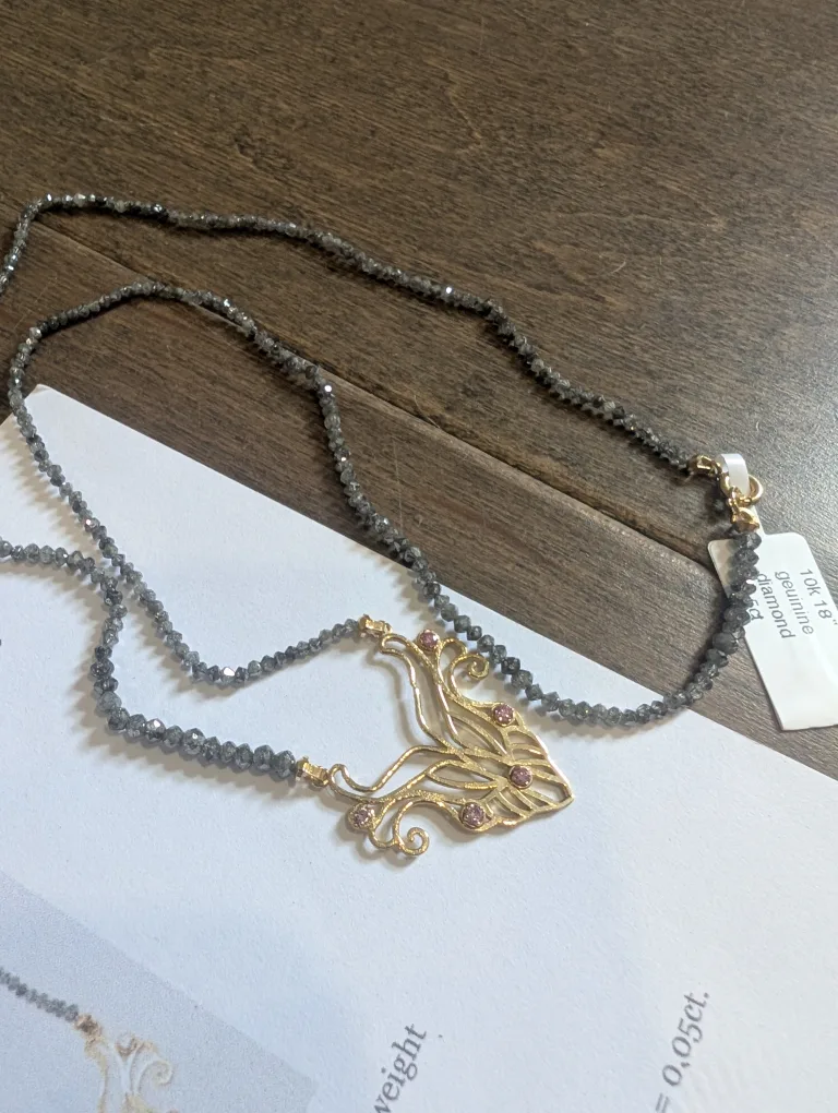 Brand New 10K Yellow Gold Diamond Necklace For Sale image indicator(7)