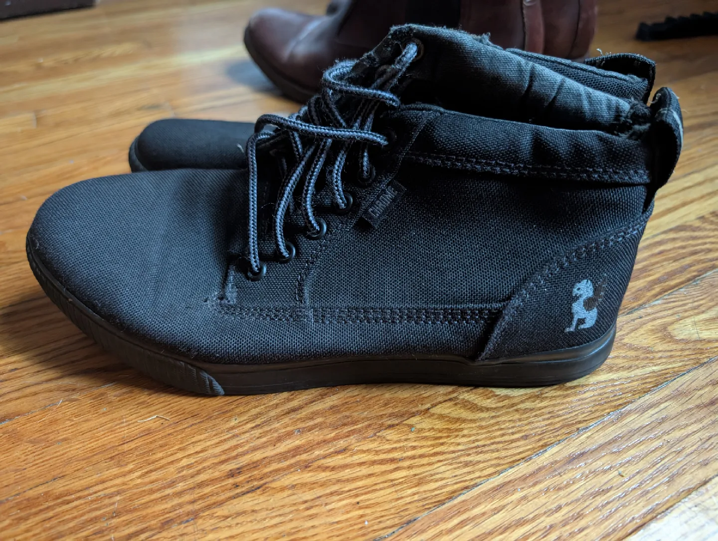 Chrome Industries Black Canvas Cycling Boots 🥕 image indicator(2)