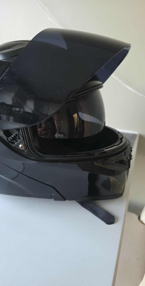 HJC Black Motorcycle Helmet - photo 4