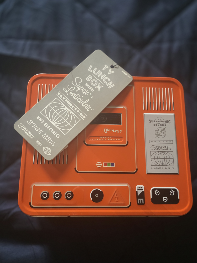 NW1 Electrics TV Lunch Box - photo 2