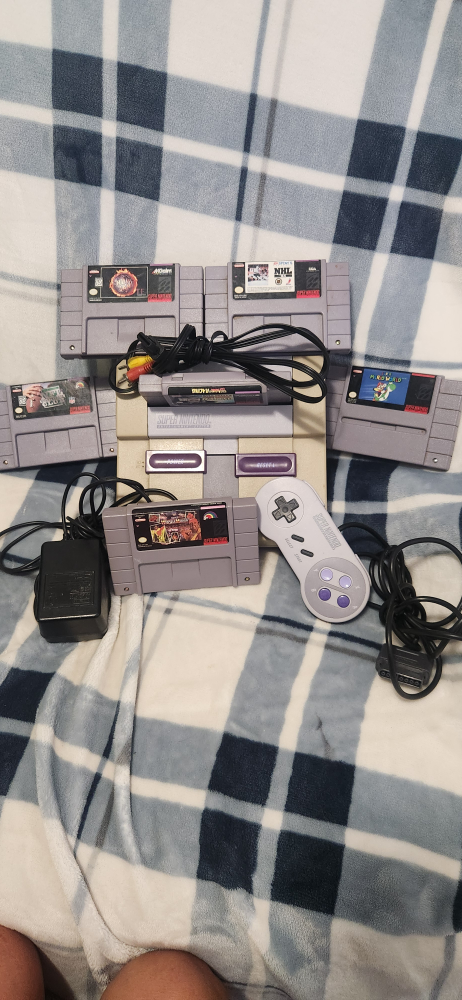 Super Nintendo SNES Game Bundle