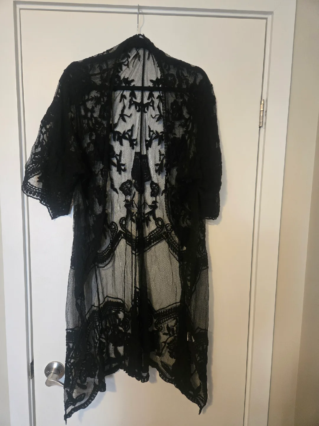 Suzy Shier Black Lace Kimono Size M