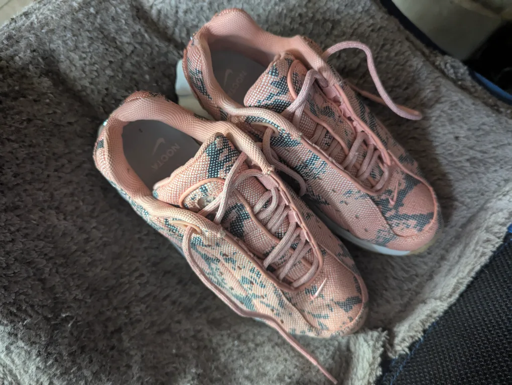 size 5 Nike NOCTA G Shock runners thumbnail