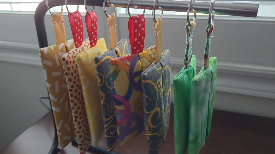 Handmade Fabric functional wallet  Keychains image indicator(3)