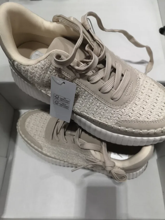 Beige/Beige Women's Shoes - Size 8 image indicator(5)