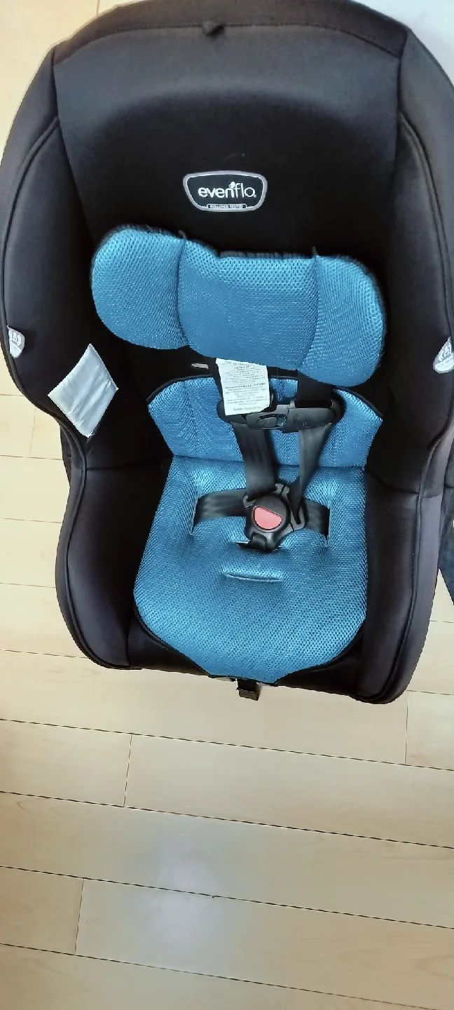 Evenflo Car Seat thumbnail