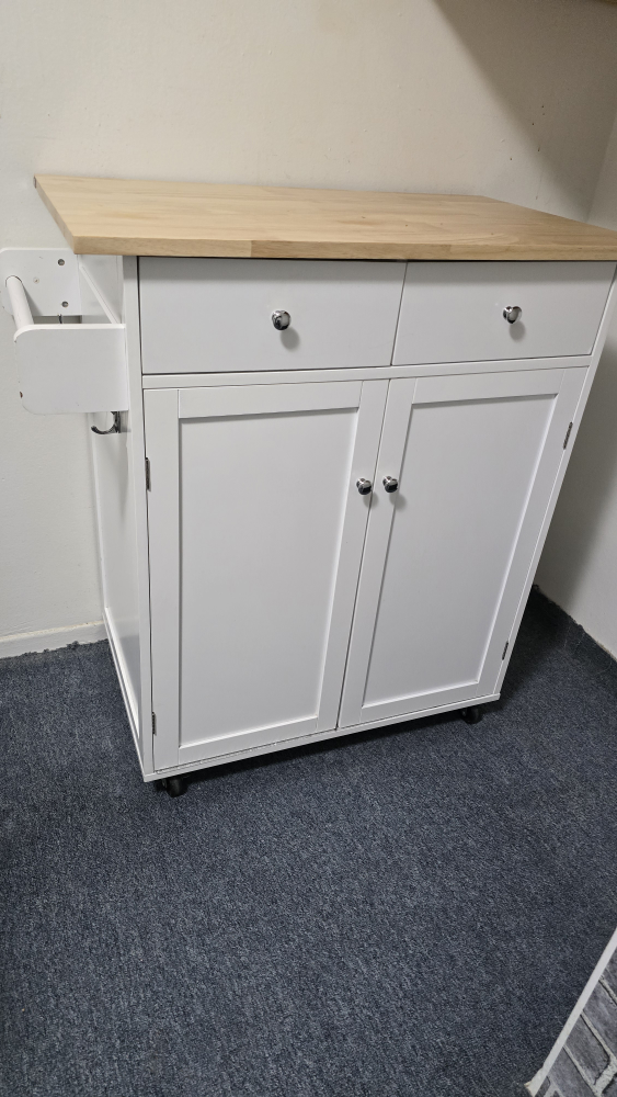 White Kitchen Cabinet