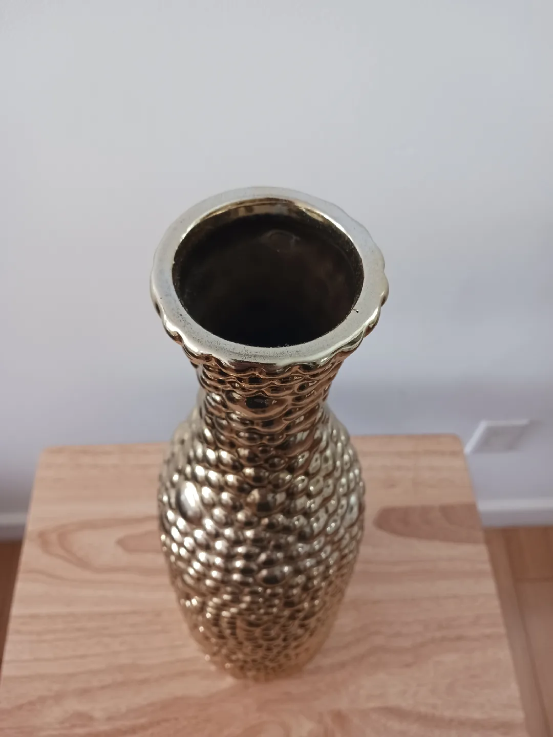 Gold Bubble Ceramic Vase image indicator(3)