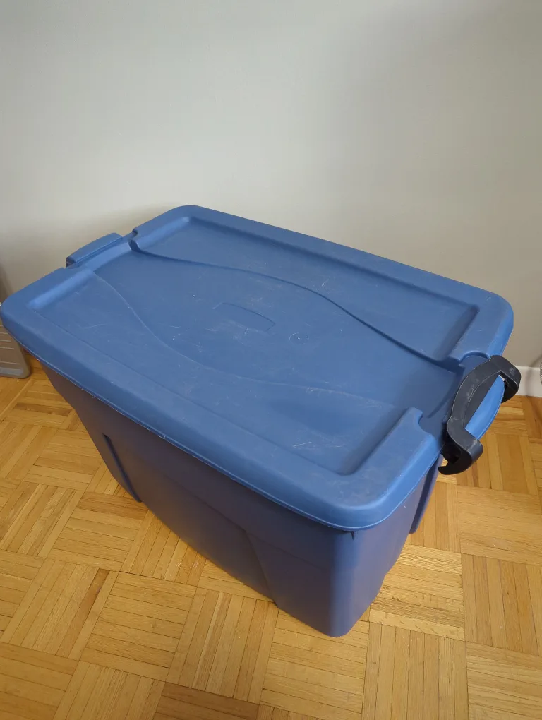 Blue Rubbermaid Storage Bin