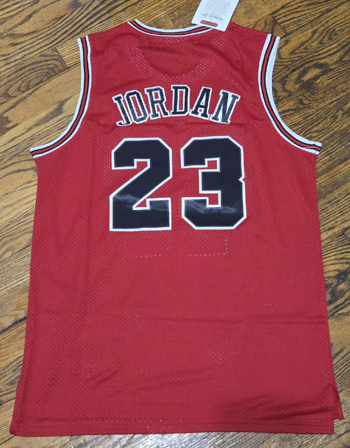 Mitchell & Ness Michael Jordan Bulls Jersey M AND LG - photo 5