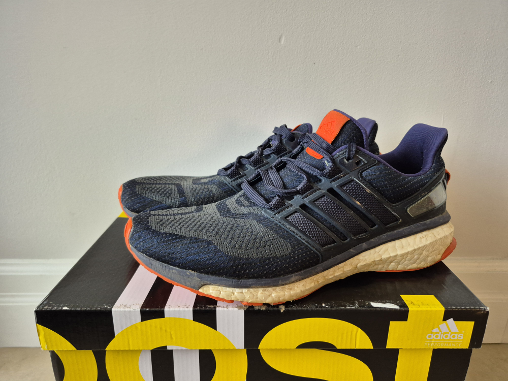 Various Used Men's Running Shoes - photo 4
